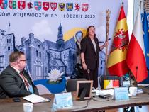 Łódzkie oddało laskę marszałkowską